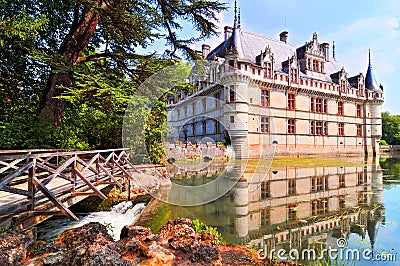 Chateau d`Azay le Rideau and peaceful reflection it is one of the earliest French Renaissance chateaux and list as an UNESCO worl Stock Photo