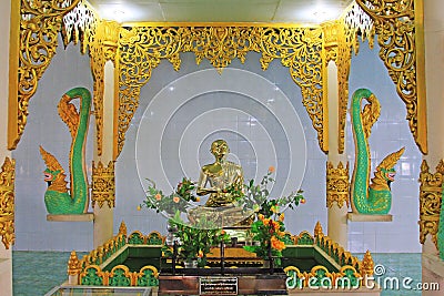 Chaukhtatgyi Buddha Temple, Yangon, Myanmar Stock Photo