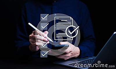 Checklist and filling survey form online. checklist and clipboard task management. Quality control and accuracy Check completeness Stock Photo
