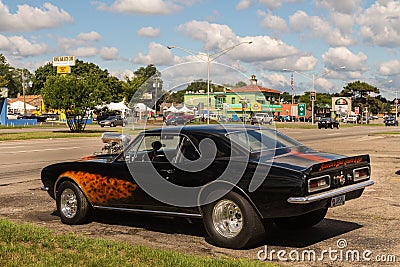 1969 Chevrolet Camaro, Duggan`s Irish Pub, Woodward Dream Cruise, MI Editorial Stock Photo