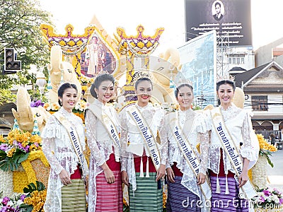 CHIANG MAI, THAILAND-FEBRUARY 04: Miss Chiangmai 2017 at flowers decorate car in annual 41th Chiang Mai Flower Festival, on Februa Editorial Stock Photo