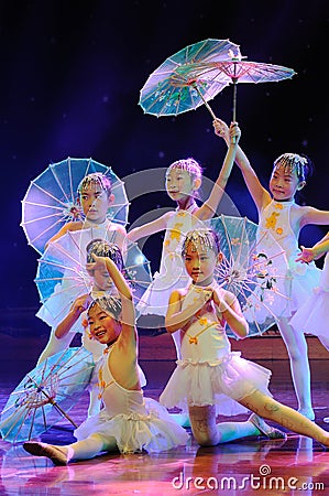 Children in the performing dance drama Editorial Stock Photo