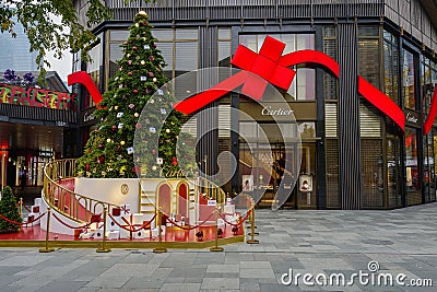 Christmas tree before Cartier shop Editorial Stock Photo