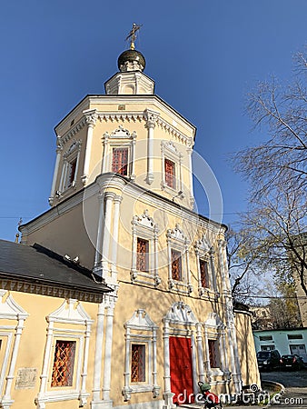 Church of the Holy Trinity in Khokhly in Octoer, Moscow, 1610 year built Stock Photo