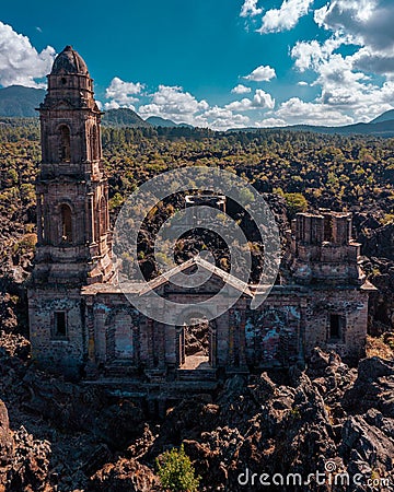 Church ruins of the original San Juan Parangaricutiro, Mexico Stock Photo