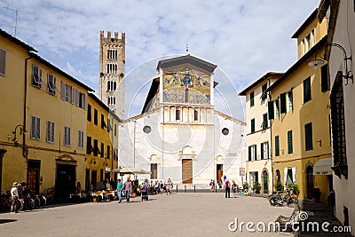 Church of San Frediano, Lucca Editorial Stock Photo