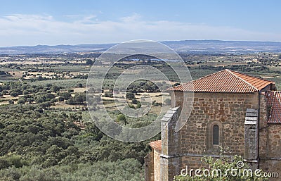 Church of Santa Marina with San Marcos Dam at bottom, Aceituna, Extremadura, Spain Stock Photo
