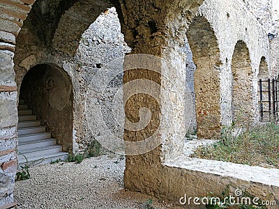 Cirella - Glimpse of the cloister of the Convent of the Minimi of San Francesco Stock Photo