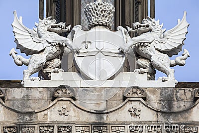 City of London Crest Sculpture at Guildhall in London Stock Photo