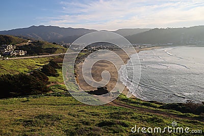 Cliffs and Ocean Mussell rock park in Pacifica California Stock Photo