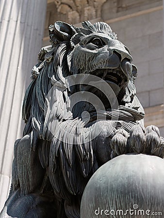 Close-up of bronze sculpture of lion at the Spanish Parliament Stock Photo