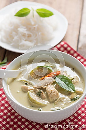 Close up, Green curry chicken with thai rice vermicelli , Thai c Stock Photo