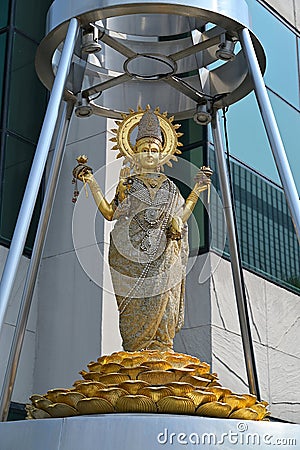 Close-up of image of Hindu goddess Lakshmi with 4 hands, symbolic of the goals of humanity: dharma, kama, artha & moksha Stock Photo