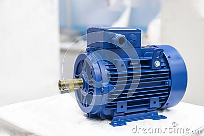 Close up new electric 3 phase induction motor for industrial on table Stock Photo