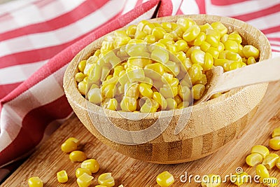 Close up of a wooden bowl of delicious Sweet Corn Stock Photo