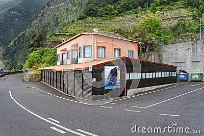 closed commercial building next to the VEU DE NOIVA viewpoint, Madeira island. Editorial Stock Photo