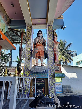 Closeup of beautiful Jodi Veerabhadra Swamy Temple and Shivakumara Swamiji, Jagadguru Veera Gangadhara Rajadeshi Kendra Swamiji Editorial Stock Photo