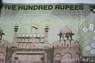 Closeup of Indian new 500 rupee note with backside of heritage red fort delhi india Stock Photo