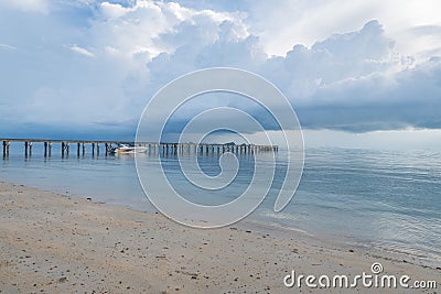 Cloudscapes on a Tropical Island, Seascapes With Wood Bridge And Yacht on Sea, Ko Samui, Thailand Stock Photo