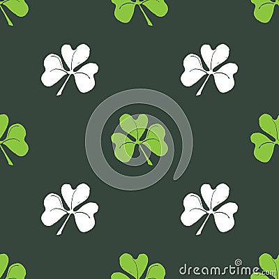 Clover leaf seamless pattern, hand drawn doodle vector illustration. St Patricks Day symbol, Irish lucky shamrock background Vector Illustration