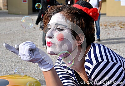 Clown street artist in Italy Editorial Stock Photo