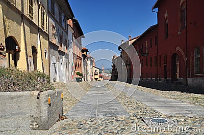 Cobbled street in the Saluzzo old town area. Piemonte, Italy Stock Photo