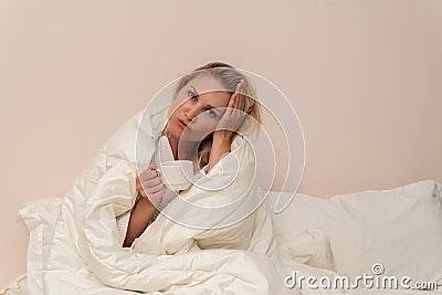 Cold bed blanket coffee beauty cell spa copyspace female hotel, from lady unrecognizable from woman from wellness Stock Photo