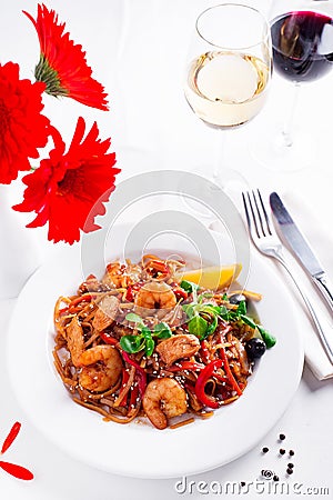 Cold Soba Buckwheat Noodle in white plate on table with wine Stock Photo