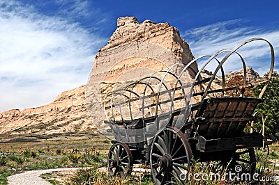 Conestoga wagon at Scotts Bluff Stock Photo