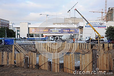 The construction of the temple at the theater on Dubrovka Editorial Stock Photo