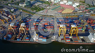 Containervrachtschip, invoer-uitvoer, bedrijfs logistisch leveringsketen vervoersconcept stock video Containervrachtschip, invoer-uitvoer, bedrijfs logistisch leveringsketen vervoersconcept stock video