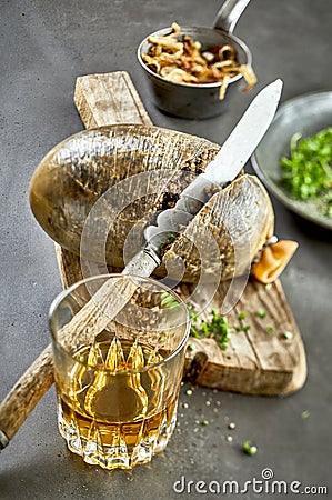 Cooked haggis with a glass of Scotch whisky Stock Photo