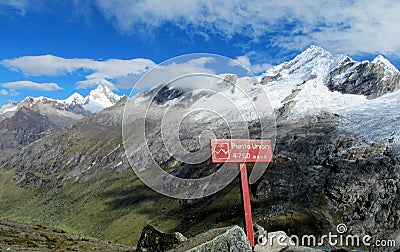 Cordillera Blanca Santa Cruz Track, Punta Union pass Stock Photo