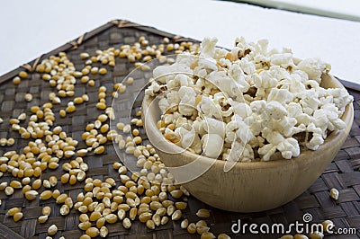 Corn popcorn raw cooked bowl mix seed tray concept Stock Photo