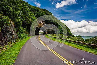 The Craggy Pinnacle Tunnel, on the Blue Ridge Park in North Carolina. Stock Photo