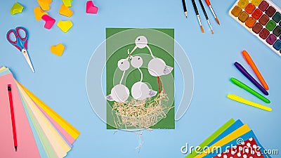 Creative Activities, Cut Paper Art, Easy Crafts for Kids, engaging activities for DIY gift for mom in Mothers Day Stock Photo