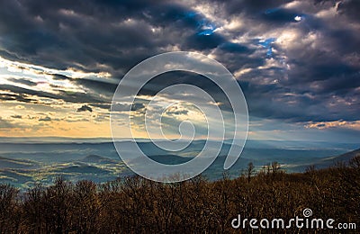 Crepuscular rays over the Appalachians, seen from Skyline Drive Stock Photo