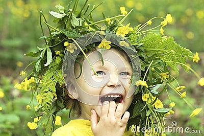 Crian�a de flor de sorriso