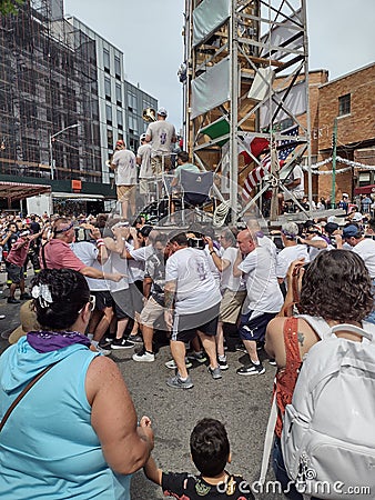 Men Lifting The Giglio, Feast Of Our Lady Of Mount Carmel, Brooklyn, NY, USA Editorial Stock Photo