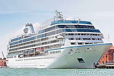 Cruise ship Stock Photo