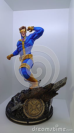 Custom 1/4 X Men Cyclops statue - super heroes action figure with light up function Editorial Stock Photo