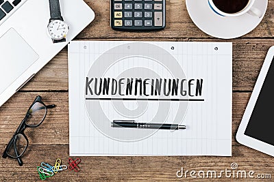 Customer testimonial header text in German language Stock Photo