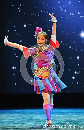 the Dai nationality girl-Folk dance Editorial Stock Photo
