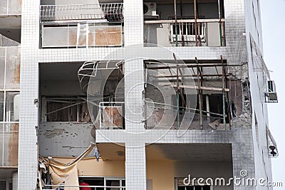 Damage of house in the center of Ashdod, Israel-2 Editorial Stock Photo