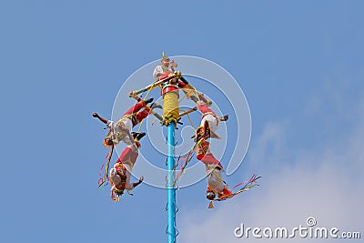 Dance of the papantla Flyers in tajin veracruz III Editorial Stock Photo