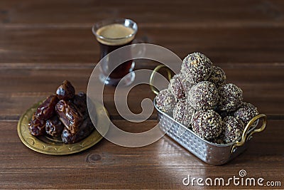 Dates and oatmeal energy balls or bites no cook Stock Photo