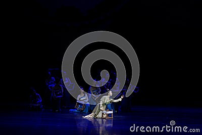 The bitterness of the Qin mother-The three actï¼š `dream of shredding silk`-Epic dance drama `Silk Princess` Editorial Stock Photo