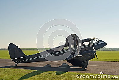 De Havilland Dragon Rapide taxis for takeoff Editorial Stock Photo