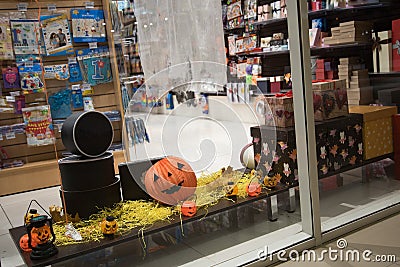 Decoration shop window gifts for the holiday Halloween. Decorations, pumpkins and lanterns Editorial Stock Photo