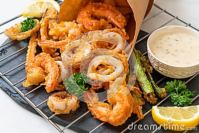 deep fried seafood (shrimps and squid) with mix vegetable Stock Photo